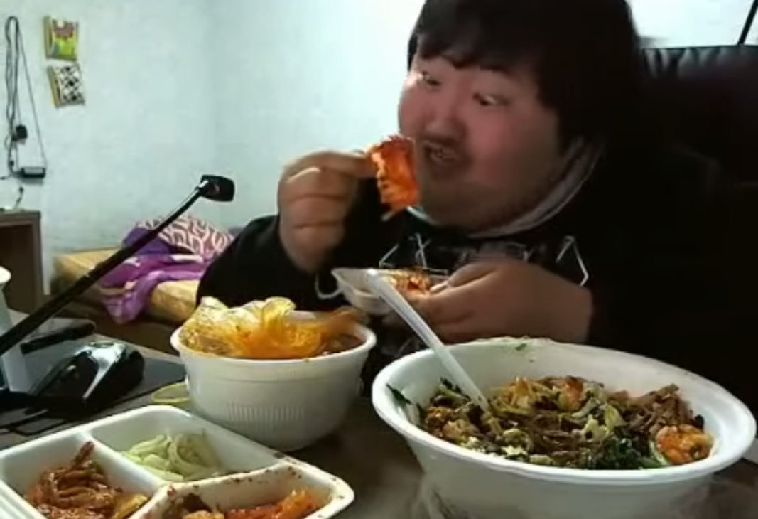 Fat Asian Eating Food And Laughing Gif Fat Asian Eating Food And Laughing Gif