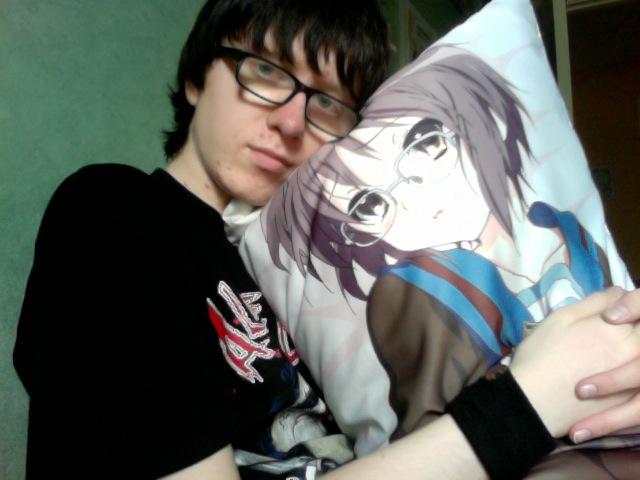 Otaku Kecanduan Waifu