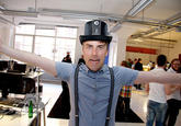 Hatten är din! (the hat is yours!)