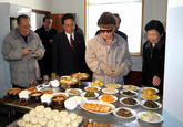 Kim Jong Il Looking At Things