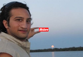 Can You Please Photoshop The Sun Between My Fingers?