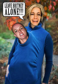 Peekaru (Baby Snuggie)