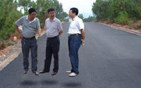Floating Chinese Government Officials