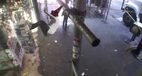 NYC Cardstand Earthcam Trolling / "I'll Be There in 30 Minutes"