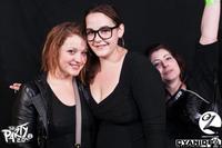 Photobombing