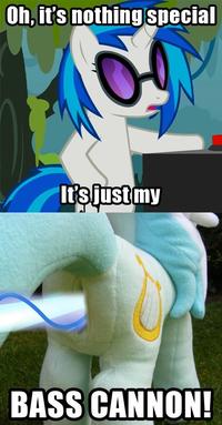 Lyra Plushie