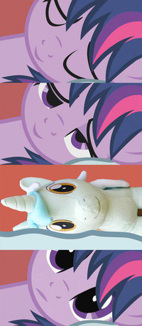 Lyra Plushie