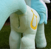 Lyra Plushie
