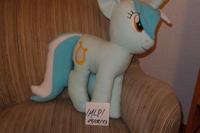 Lyra Plushie