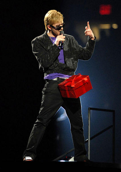 justin_dick_in_a_box.jpg