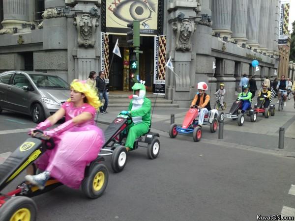 mario_kart.jpg